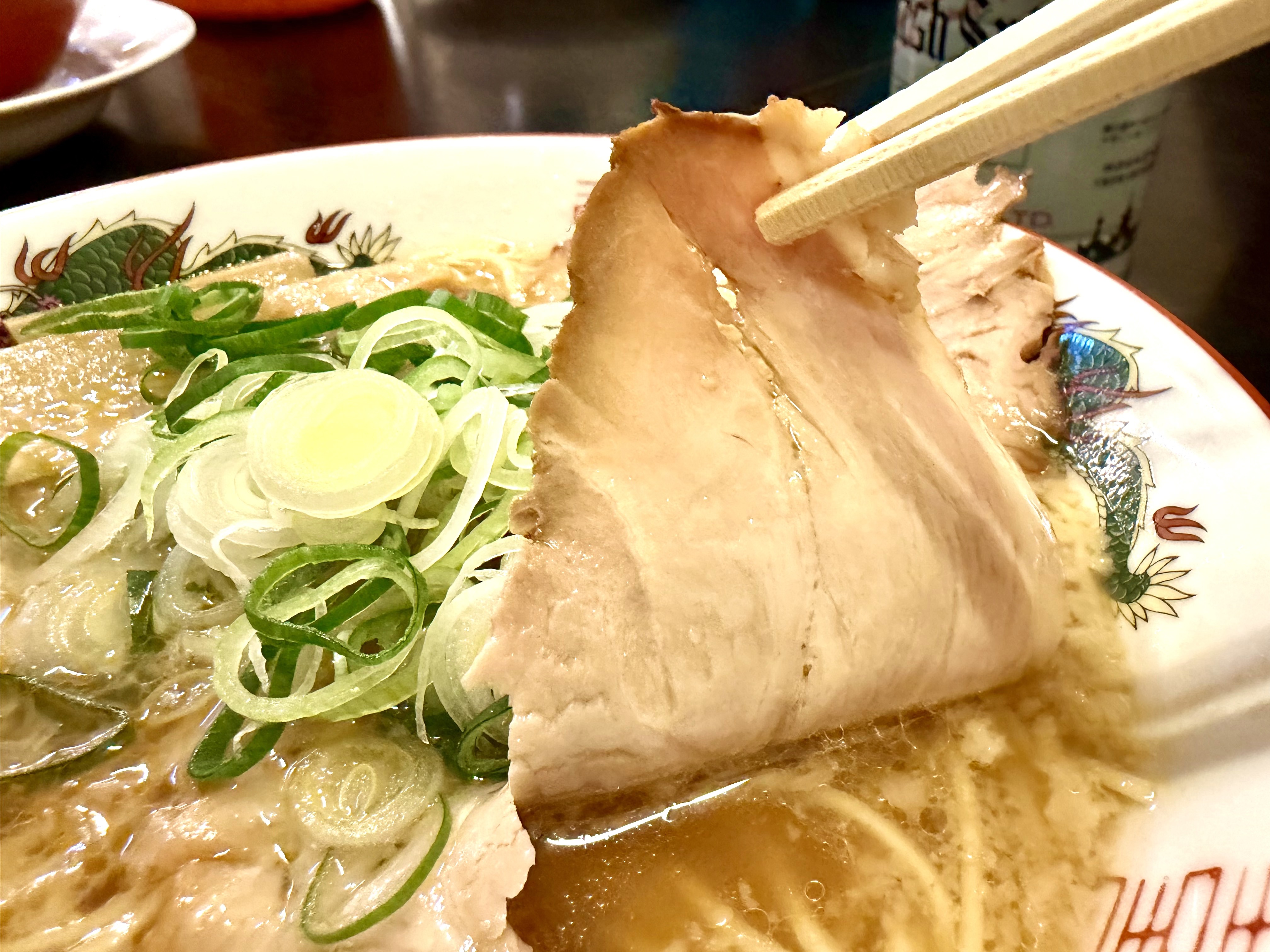 薄切りチャーシュー