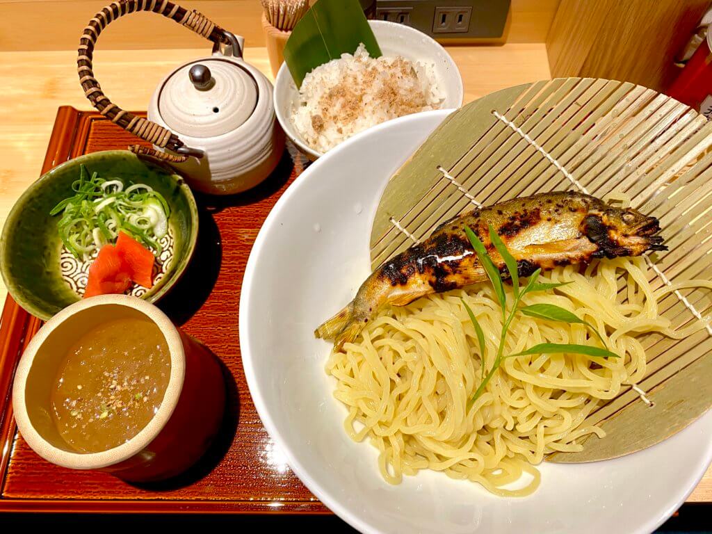 鮎涼ラーメン
