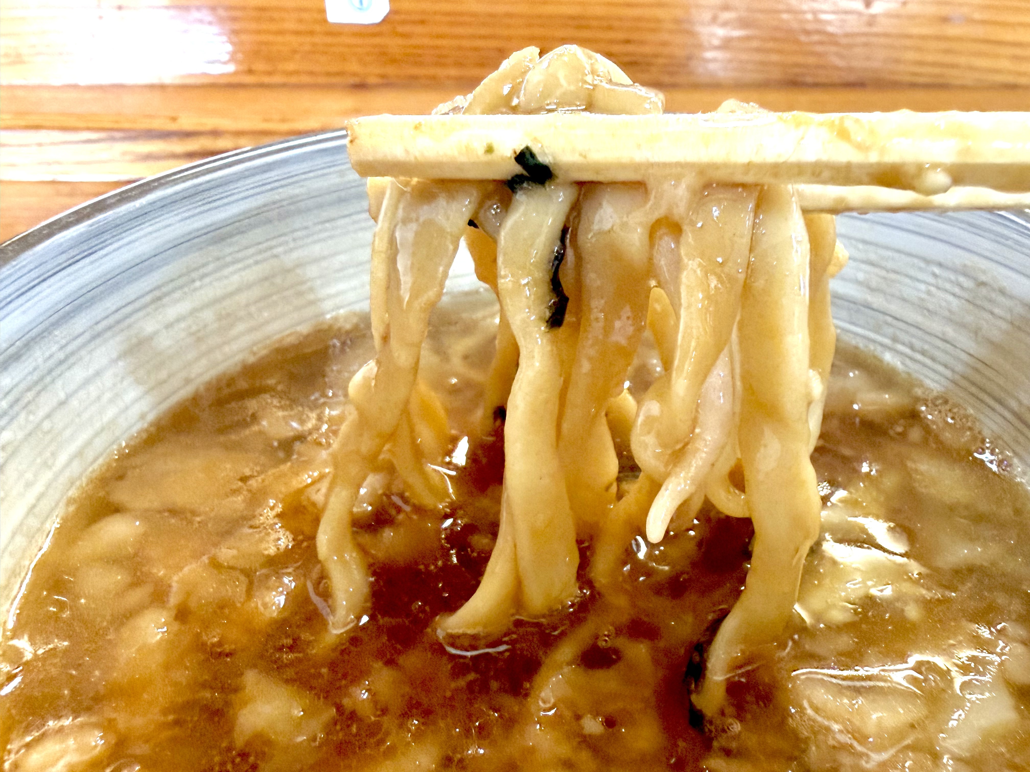 まぜつけ麺の麺
