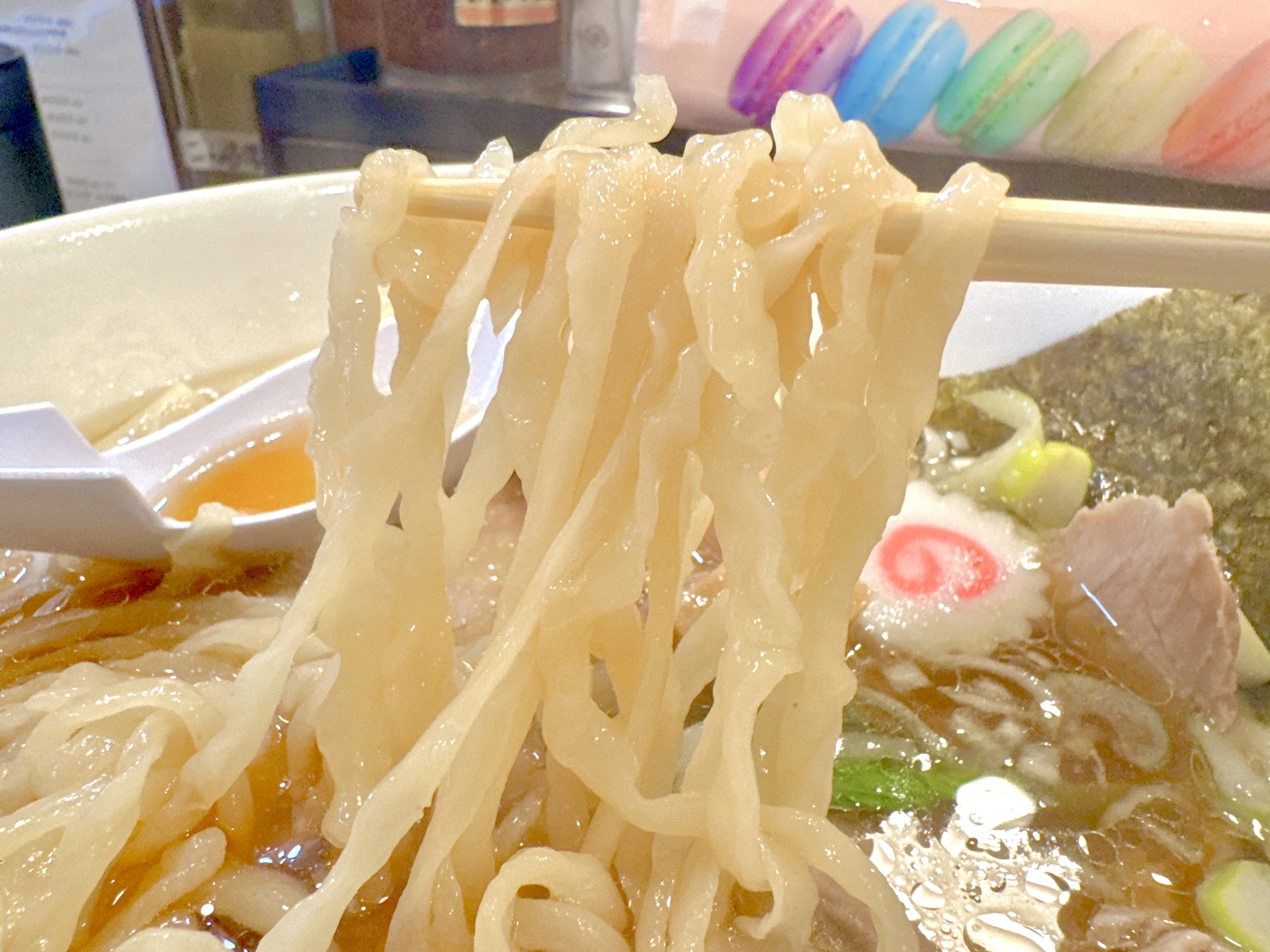 平打ちのピロピロ麺