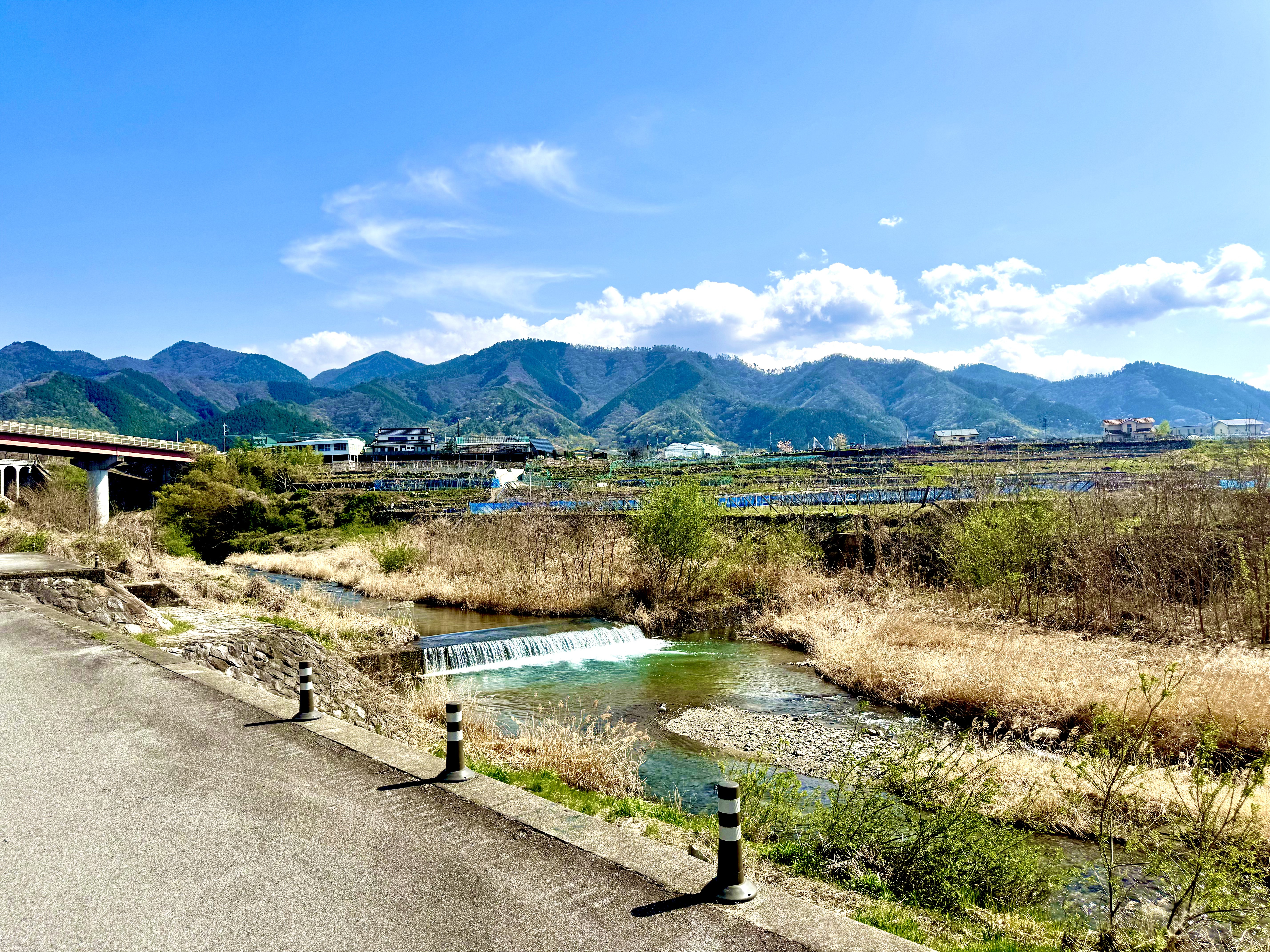 川のせせらぎ