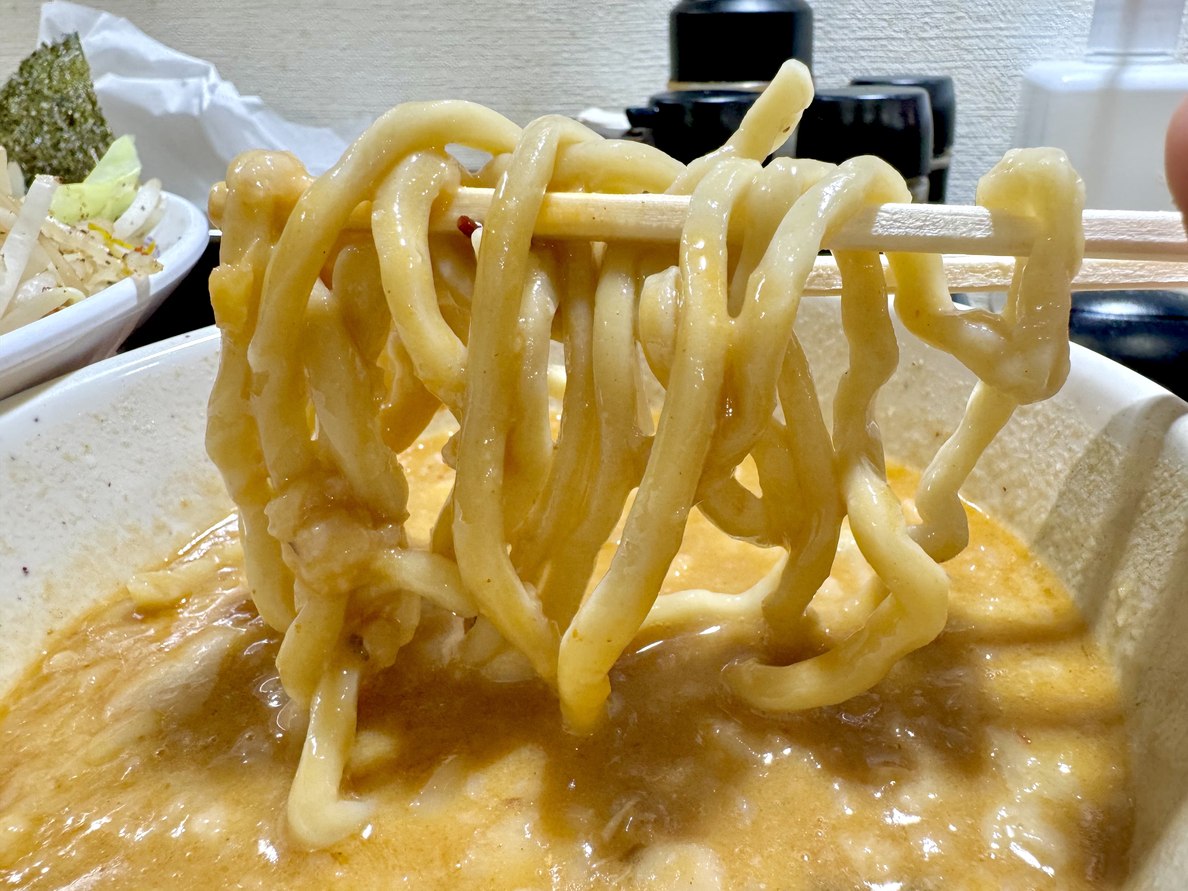 つけ汁とワシワシ麺