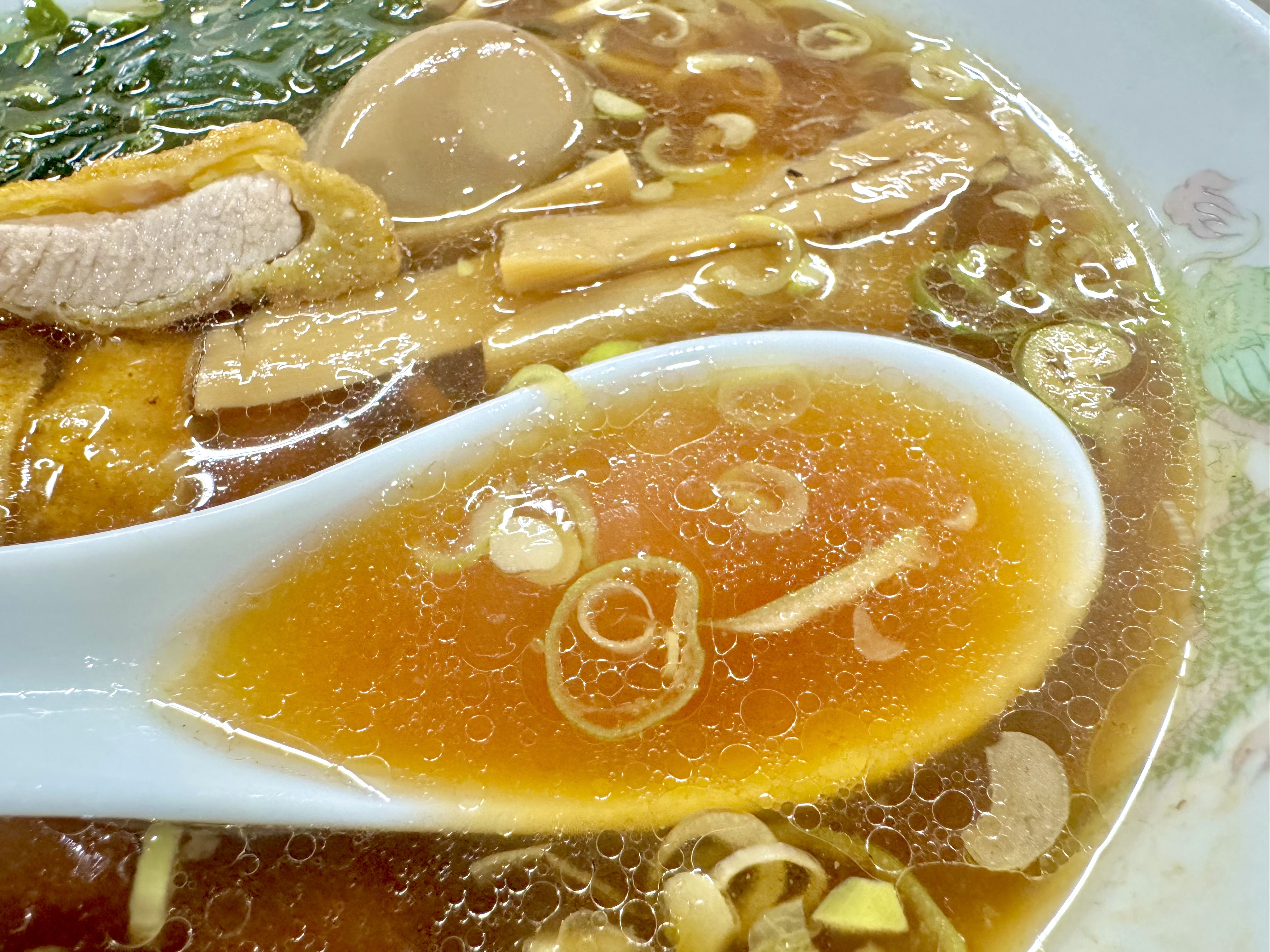 独特の甘みあるスープ