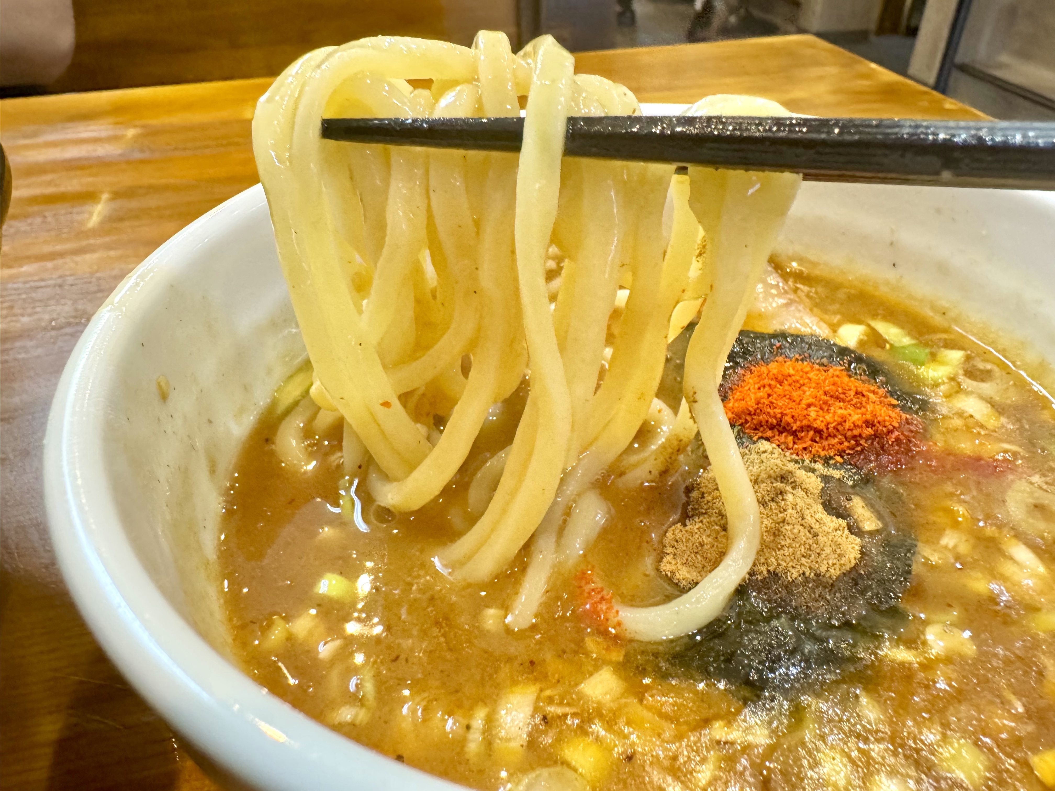 中太もっちり麺。ラーメンの麺とは違う