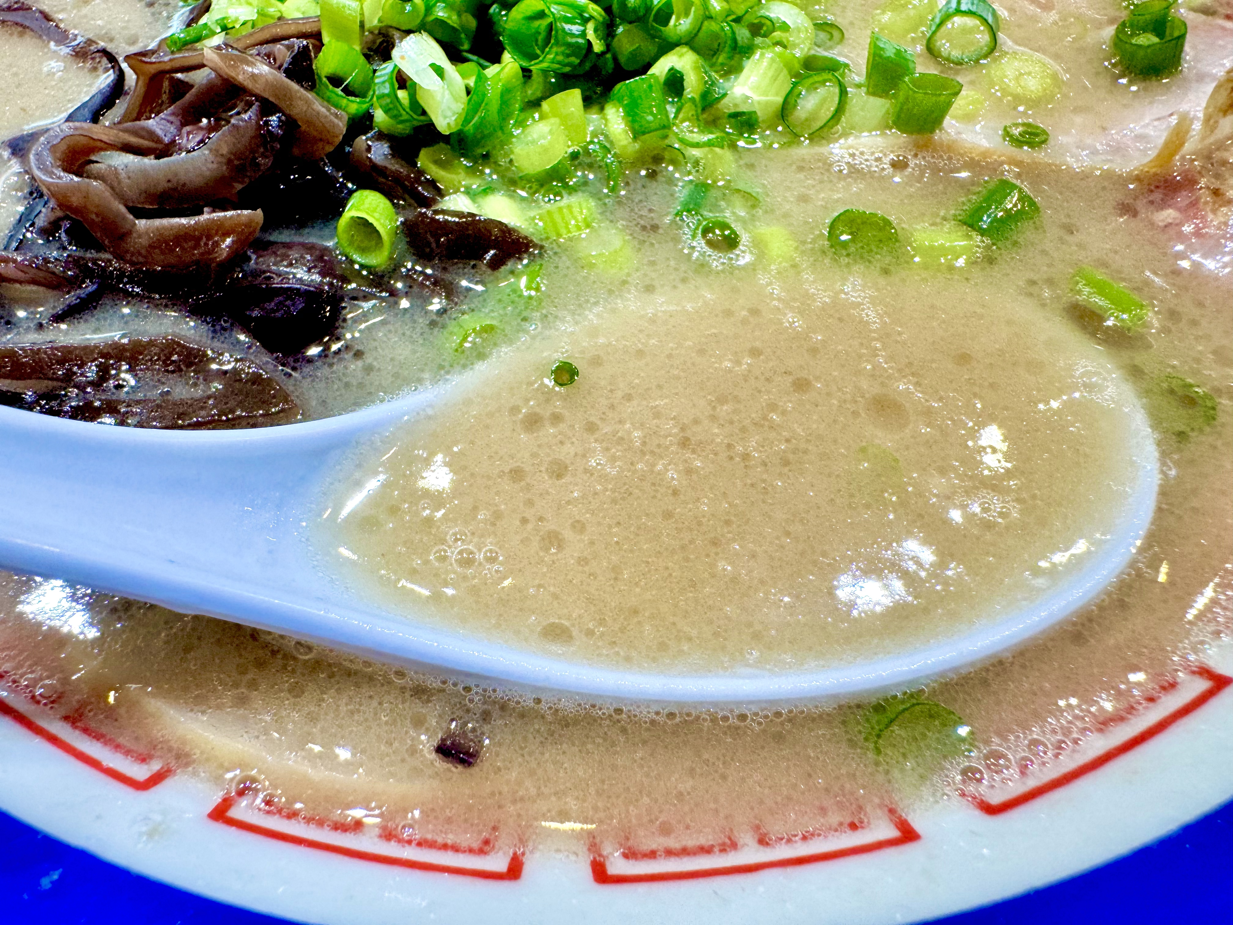 豚骨ラーメンのスープ