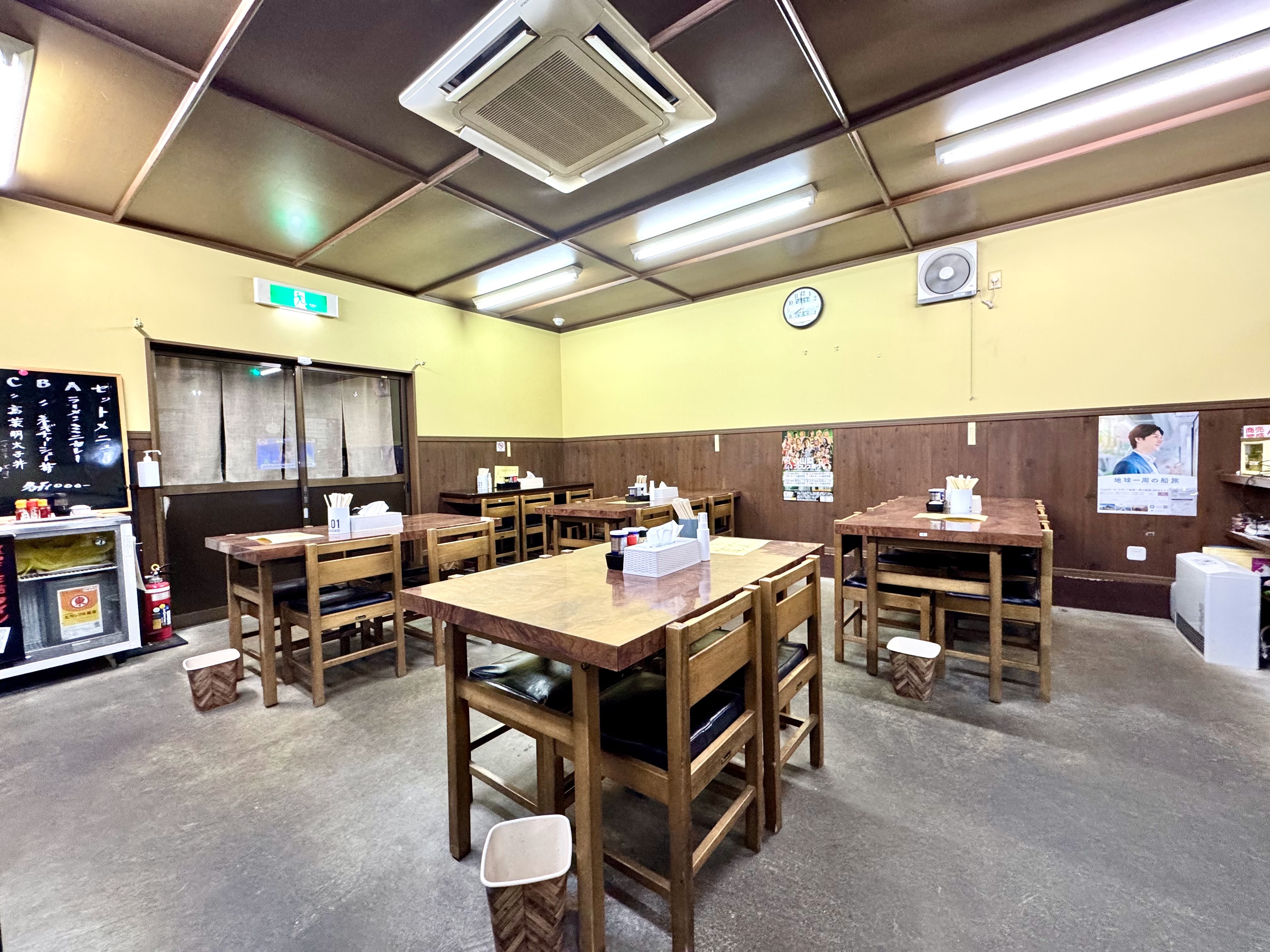 店内の空間