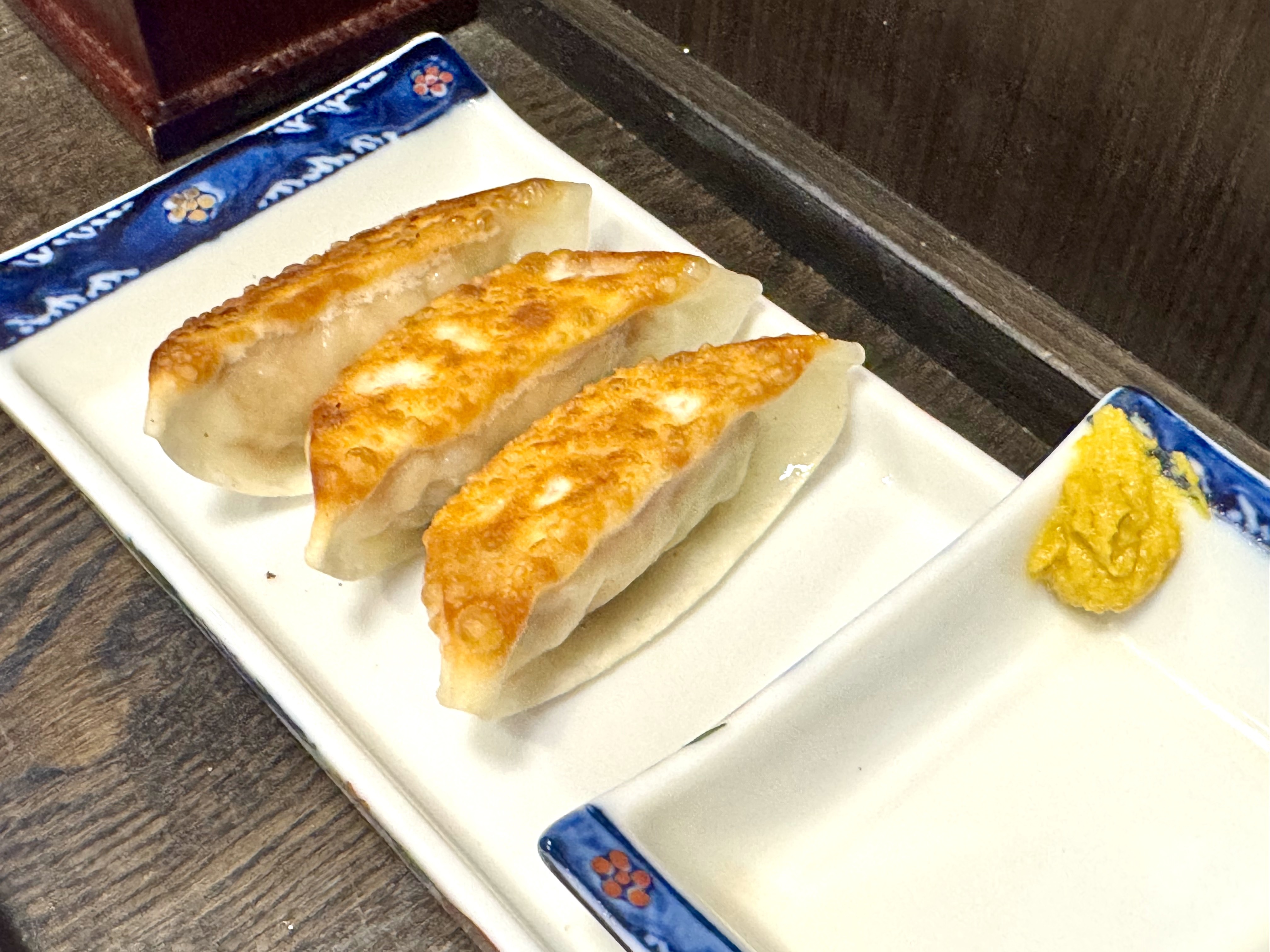 パリパリ皮の元祖倫道餃子