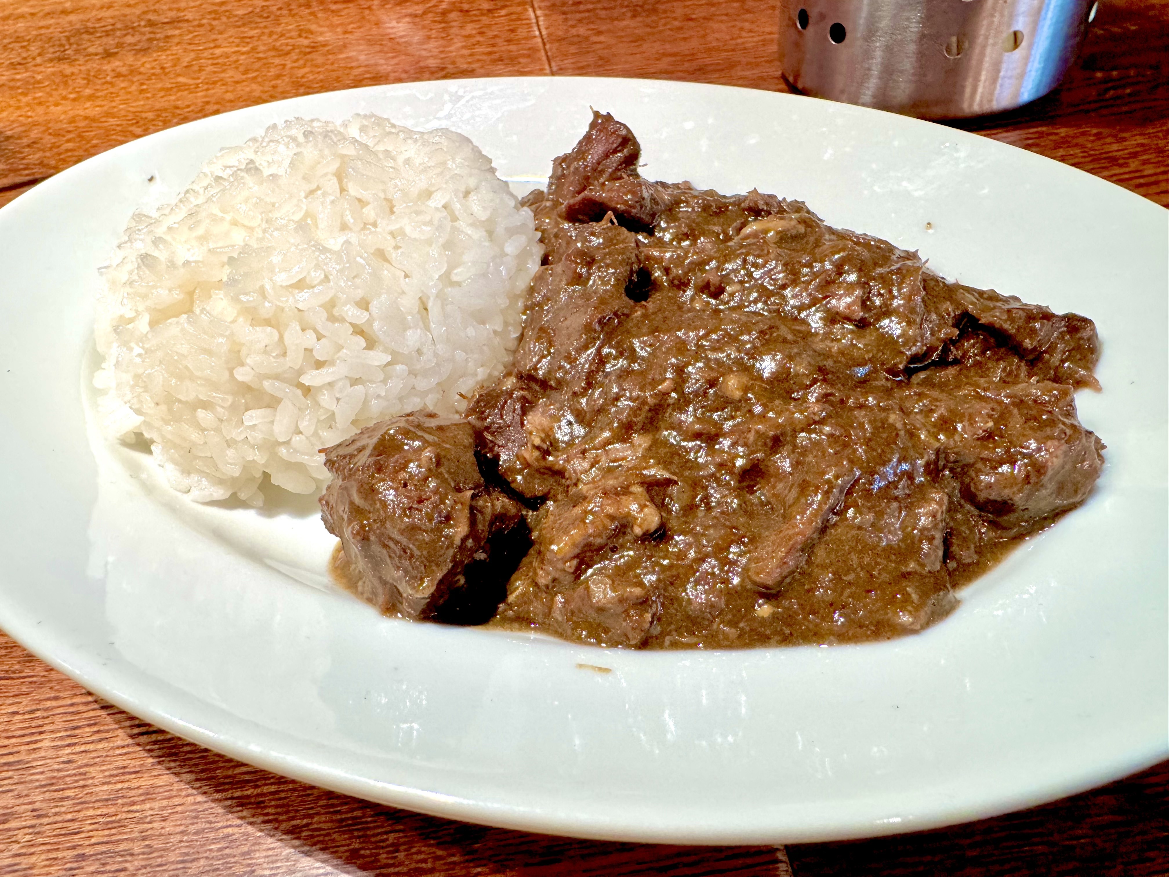 絶品牛タンカレー