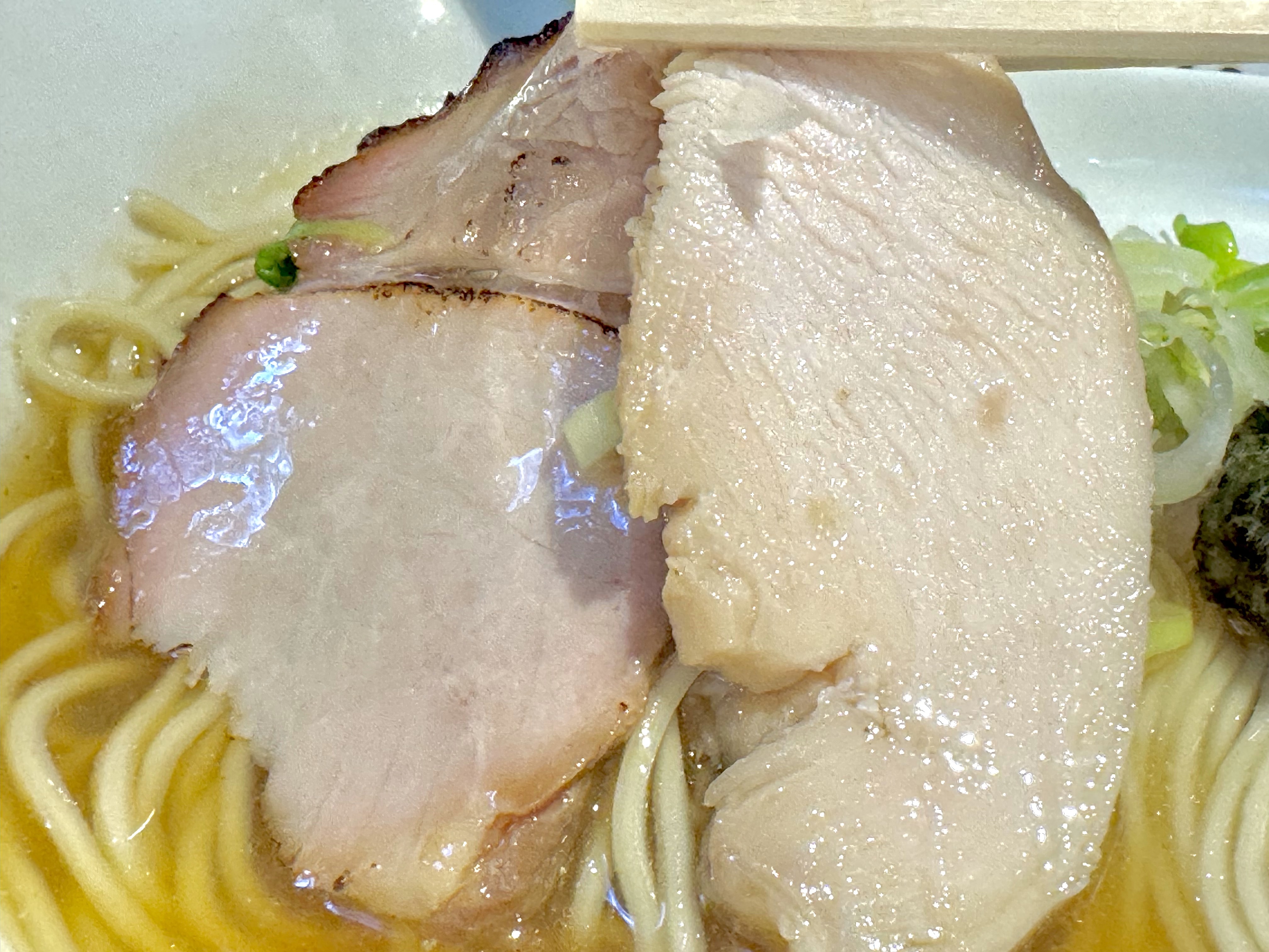大山鶏と岩中豚のチャーシュー