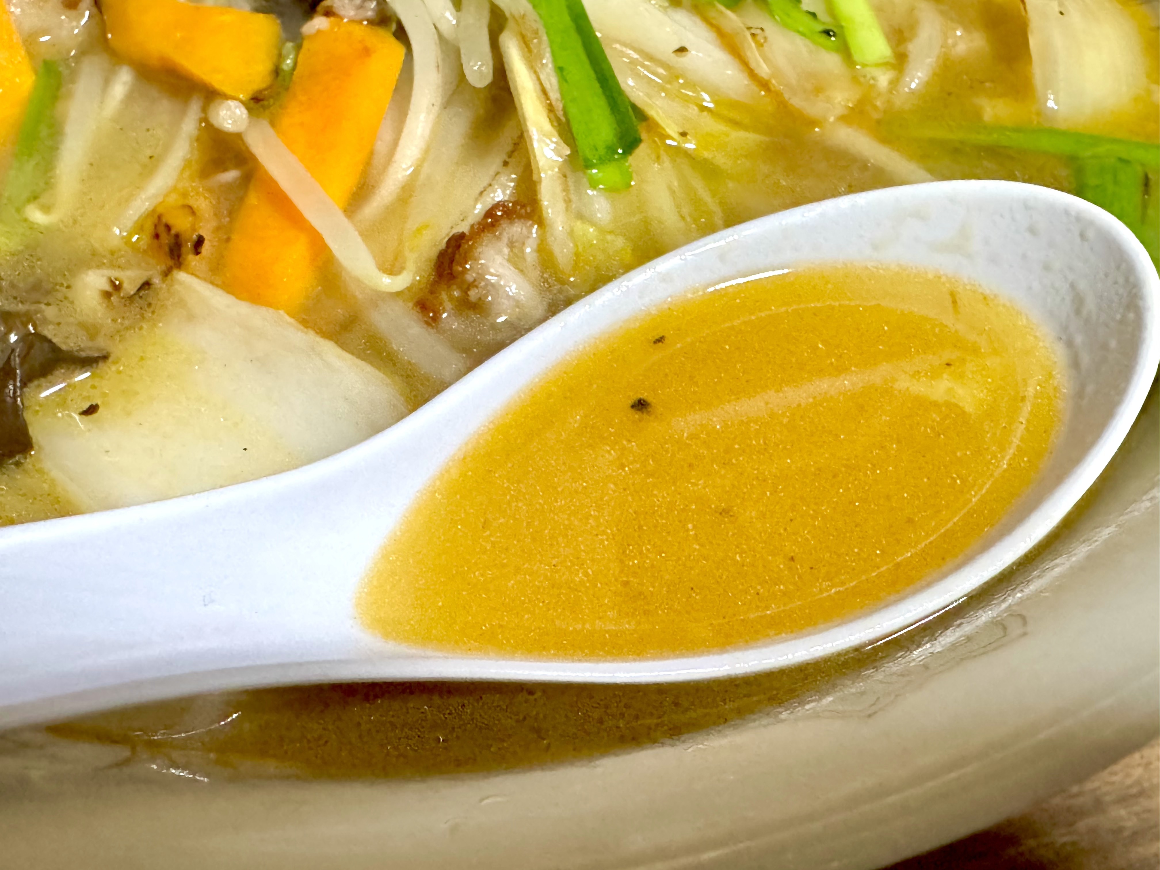 タンメンのスープ