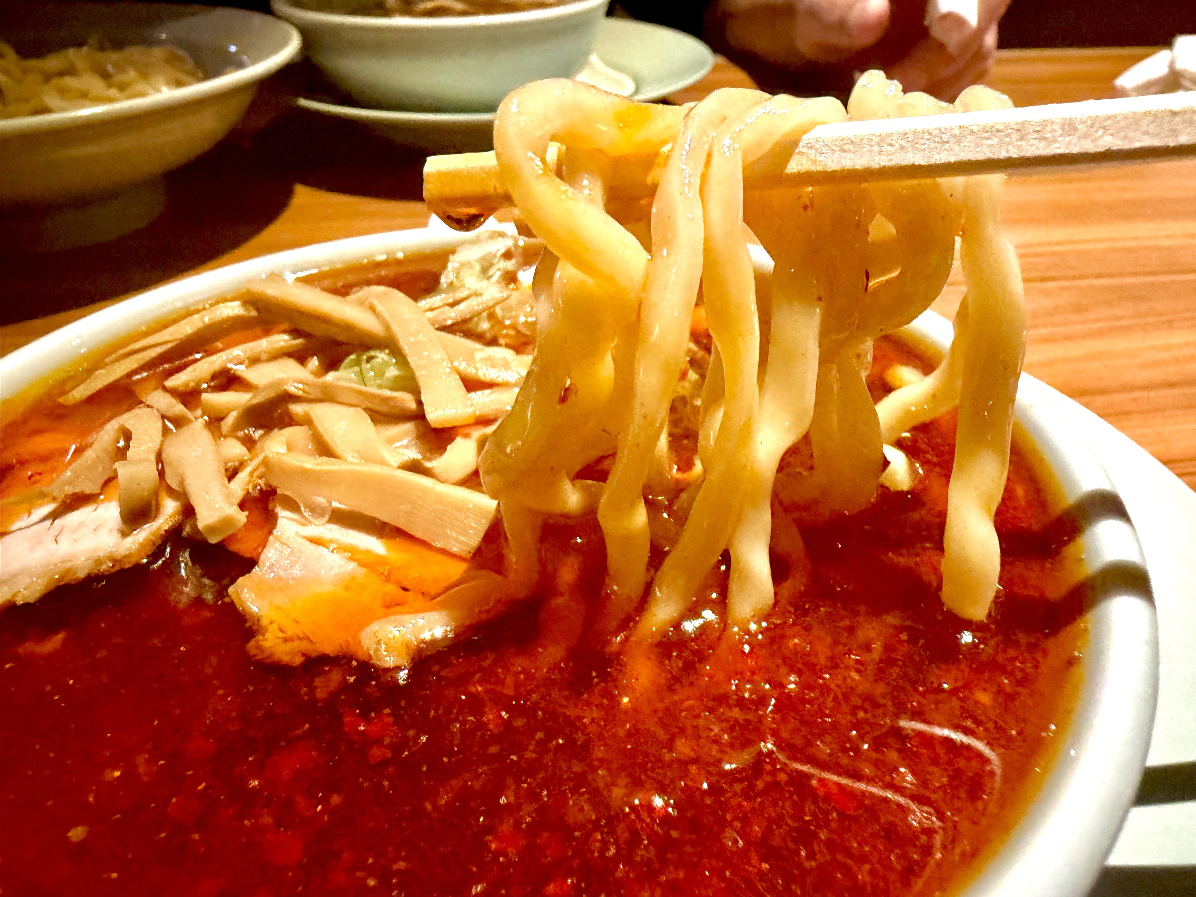 海老辛のつけ汁と麺