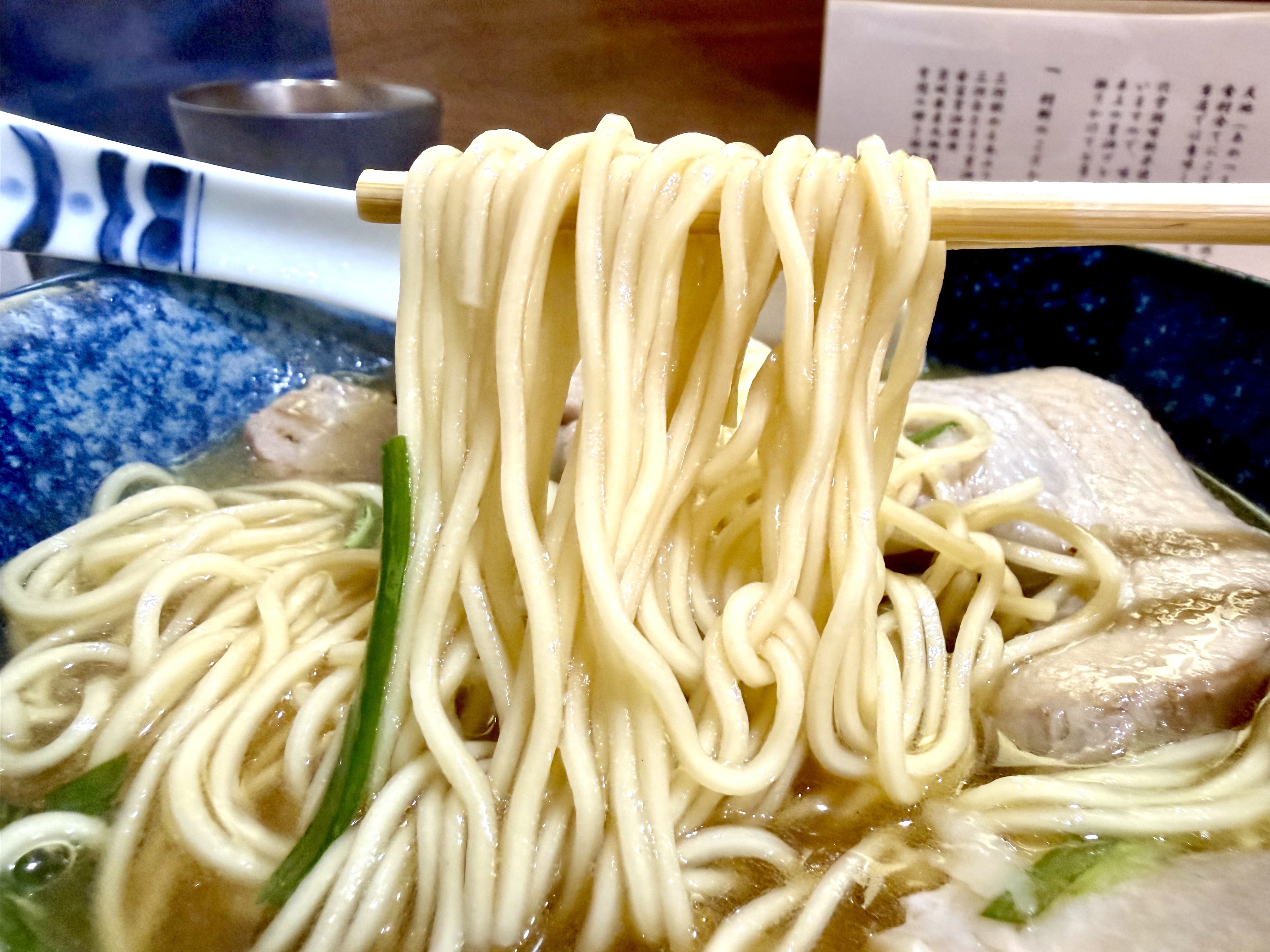 三河屋製麺の麺