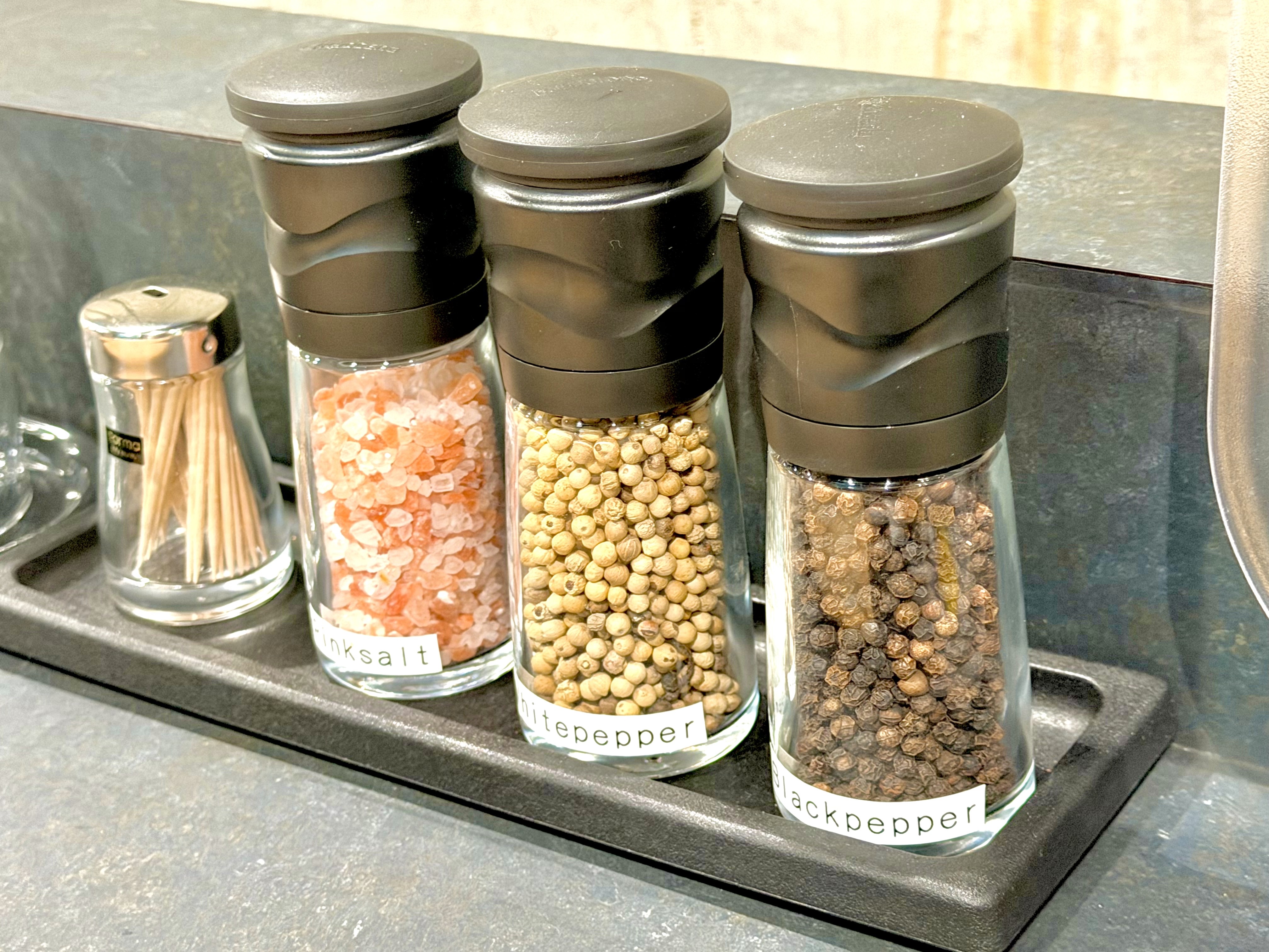 ピンクソルトやペッパー類