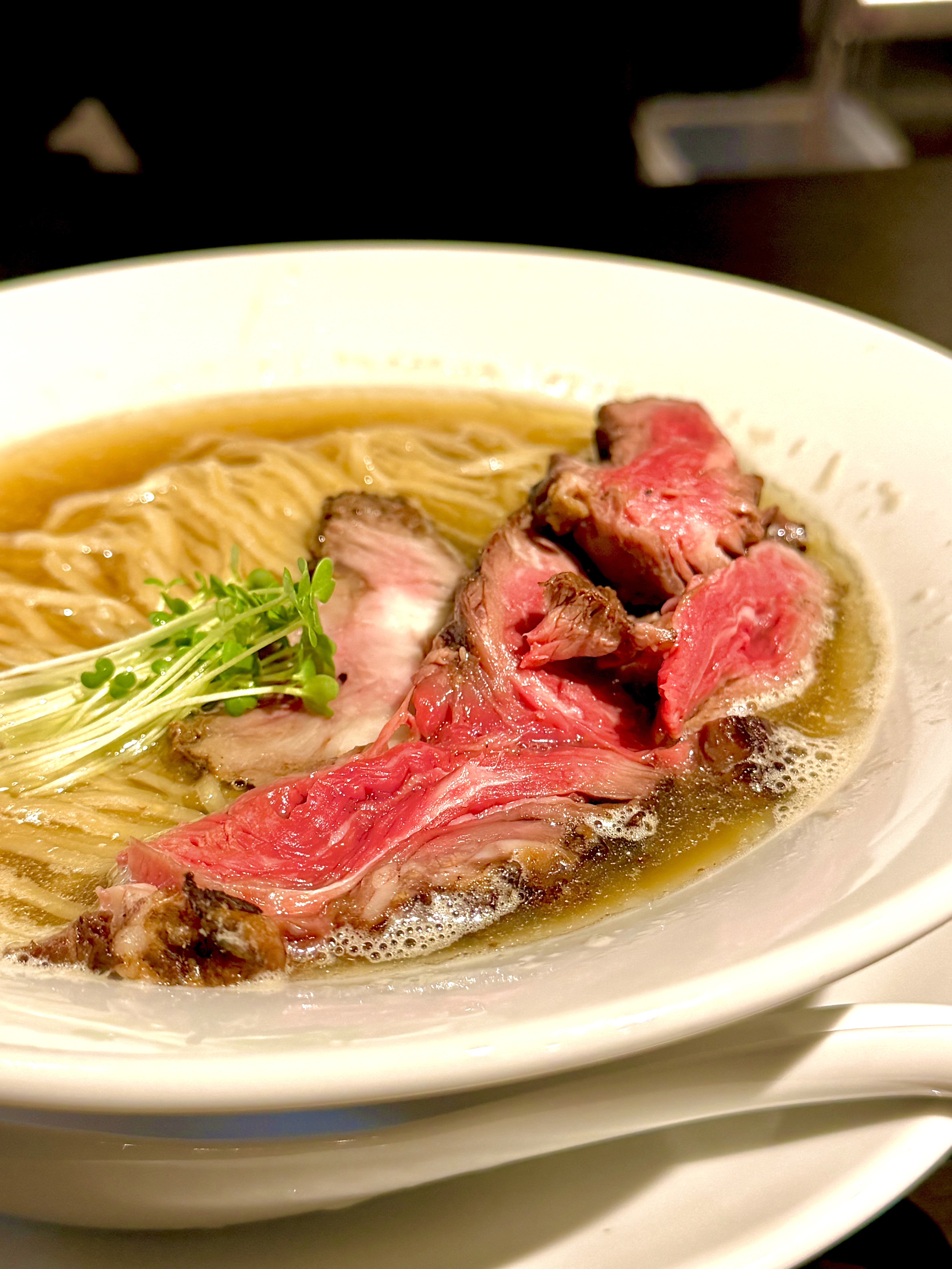 サイドアングル