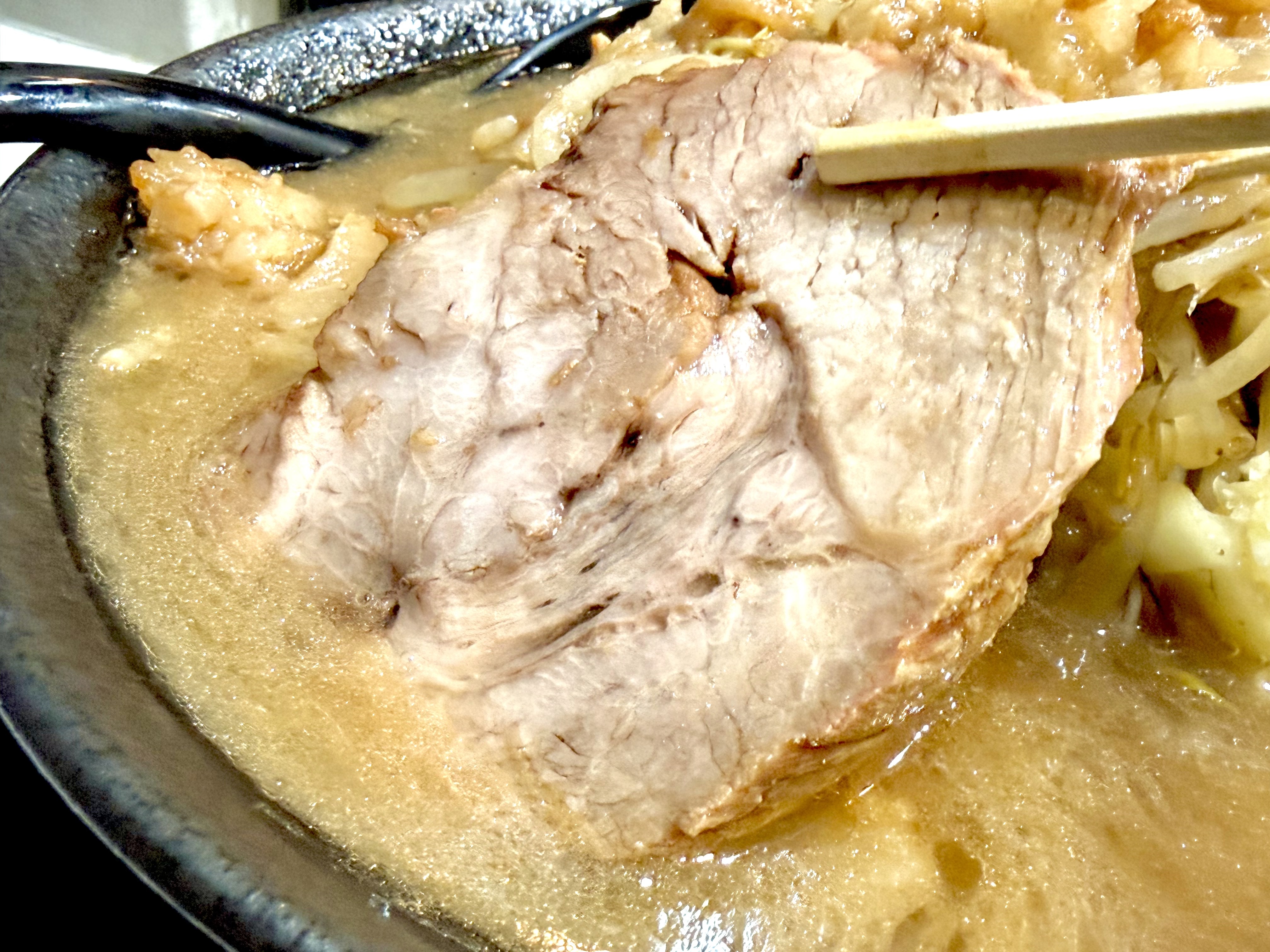 厚くて柔らかな豚