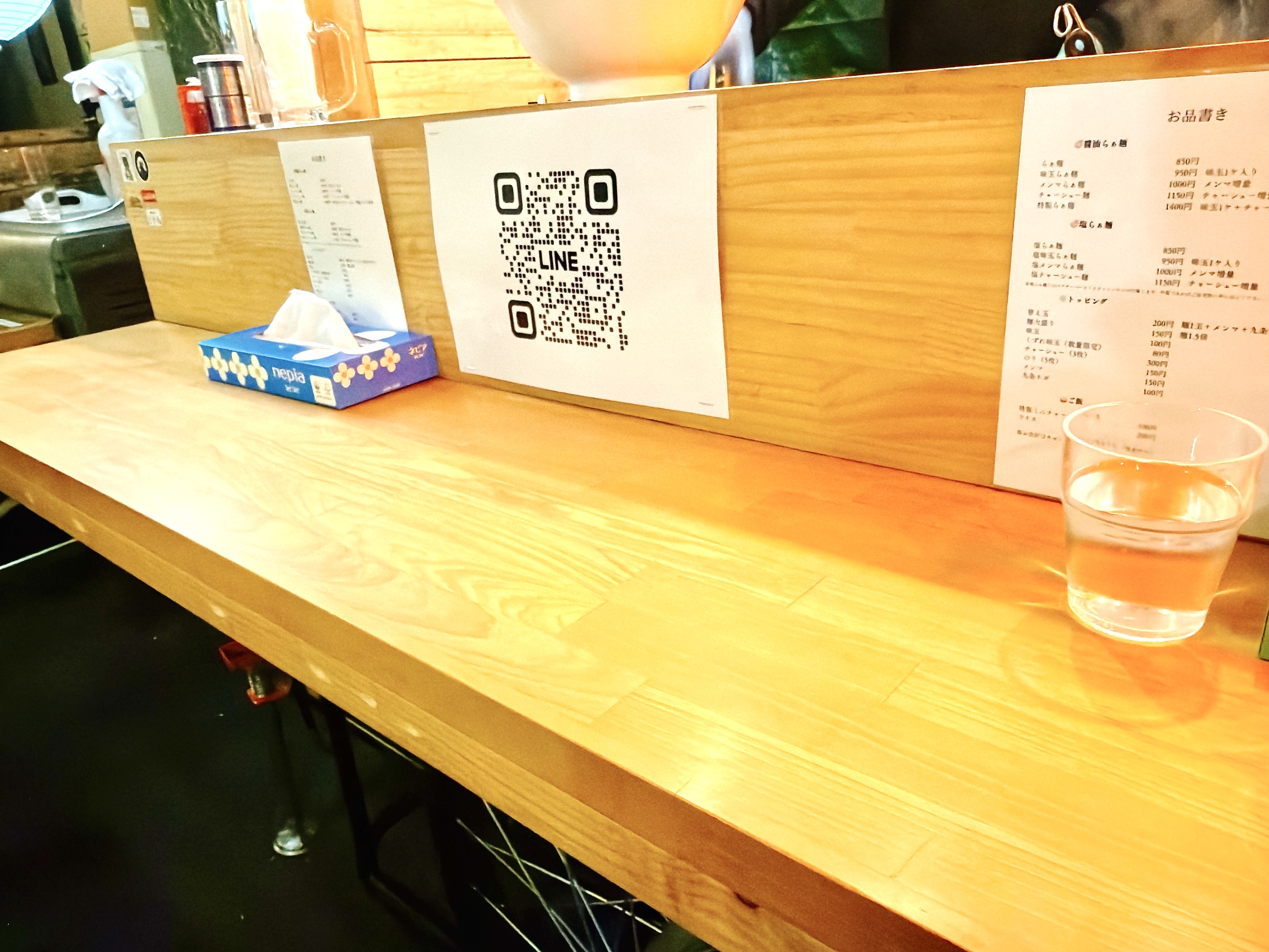 屋台のカウンター席