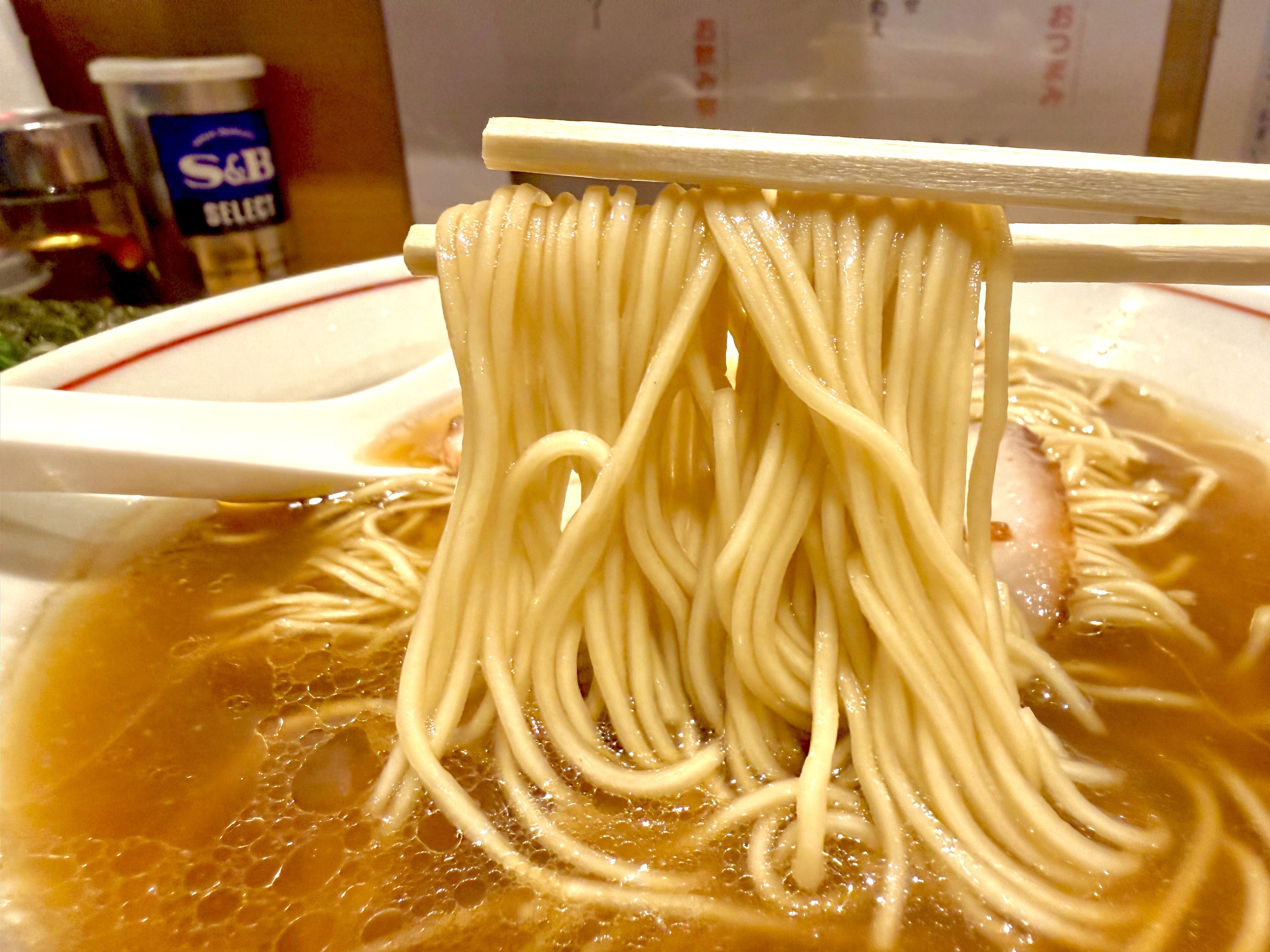 中細ストレート麺