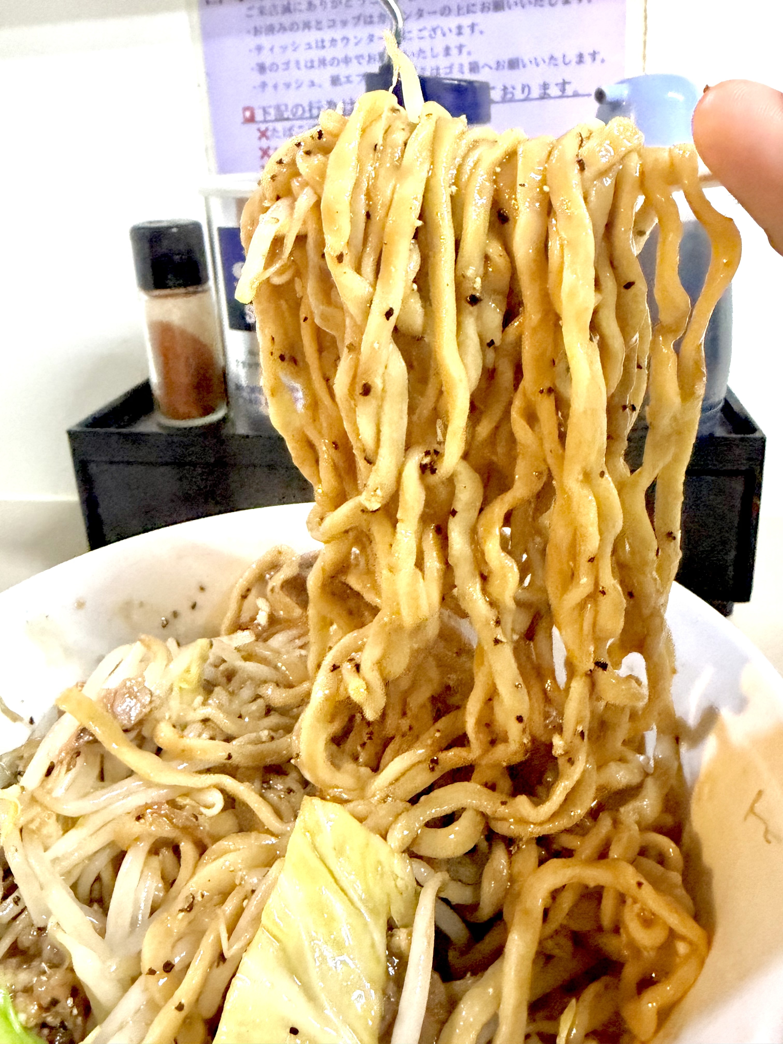 汁なしのしょっぱい麺