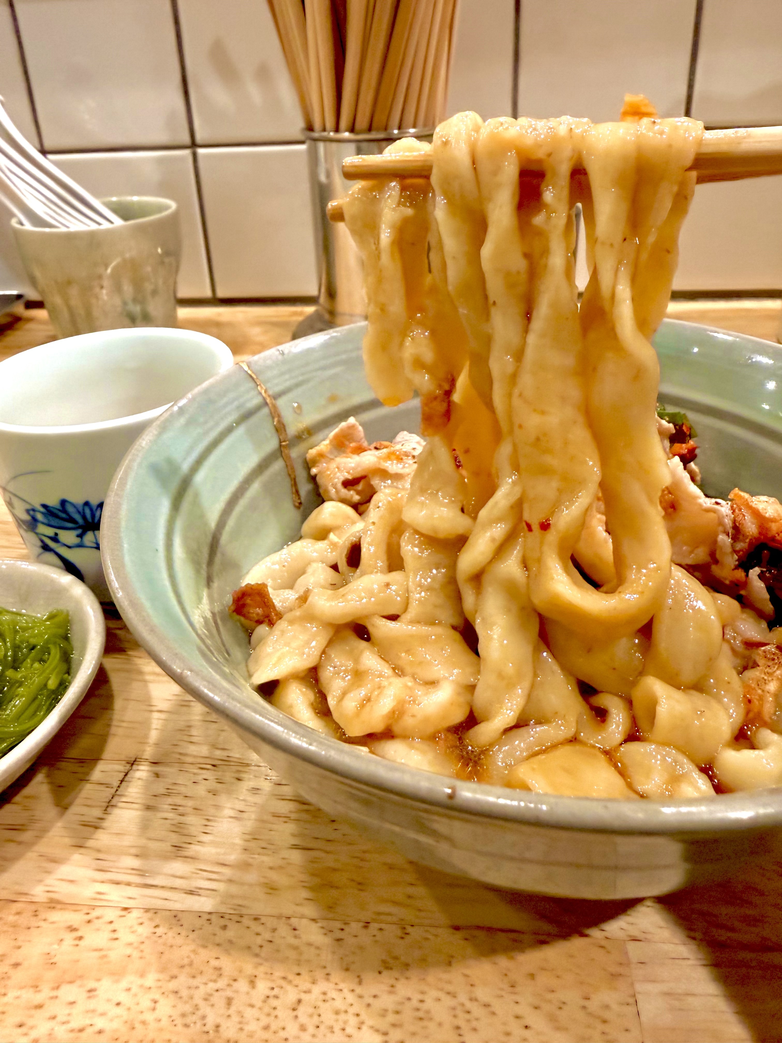 モッチリ麺リフト