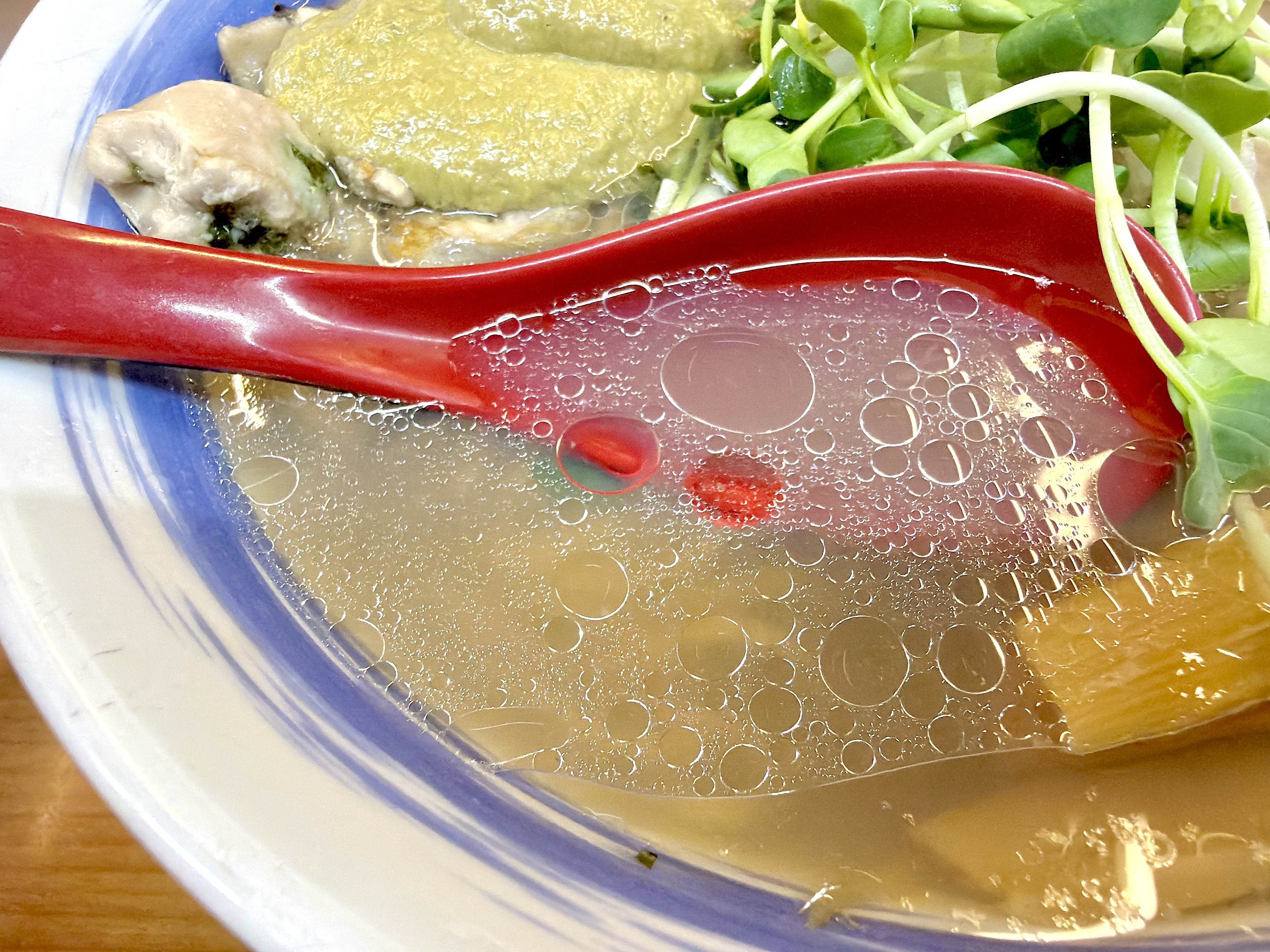 牡蠣が効きまくったスープ