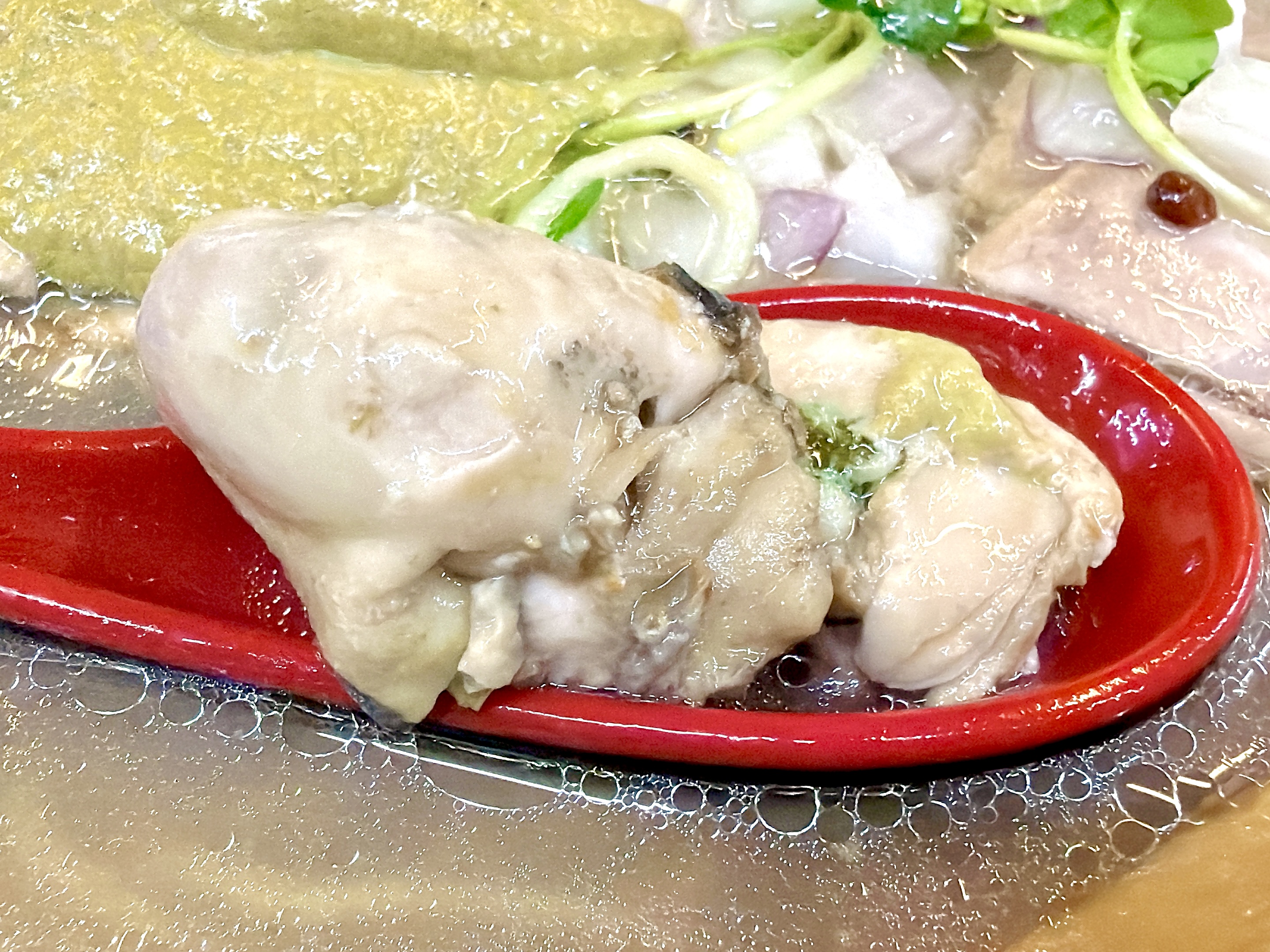 小ぶりな牡蠣