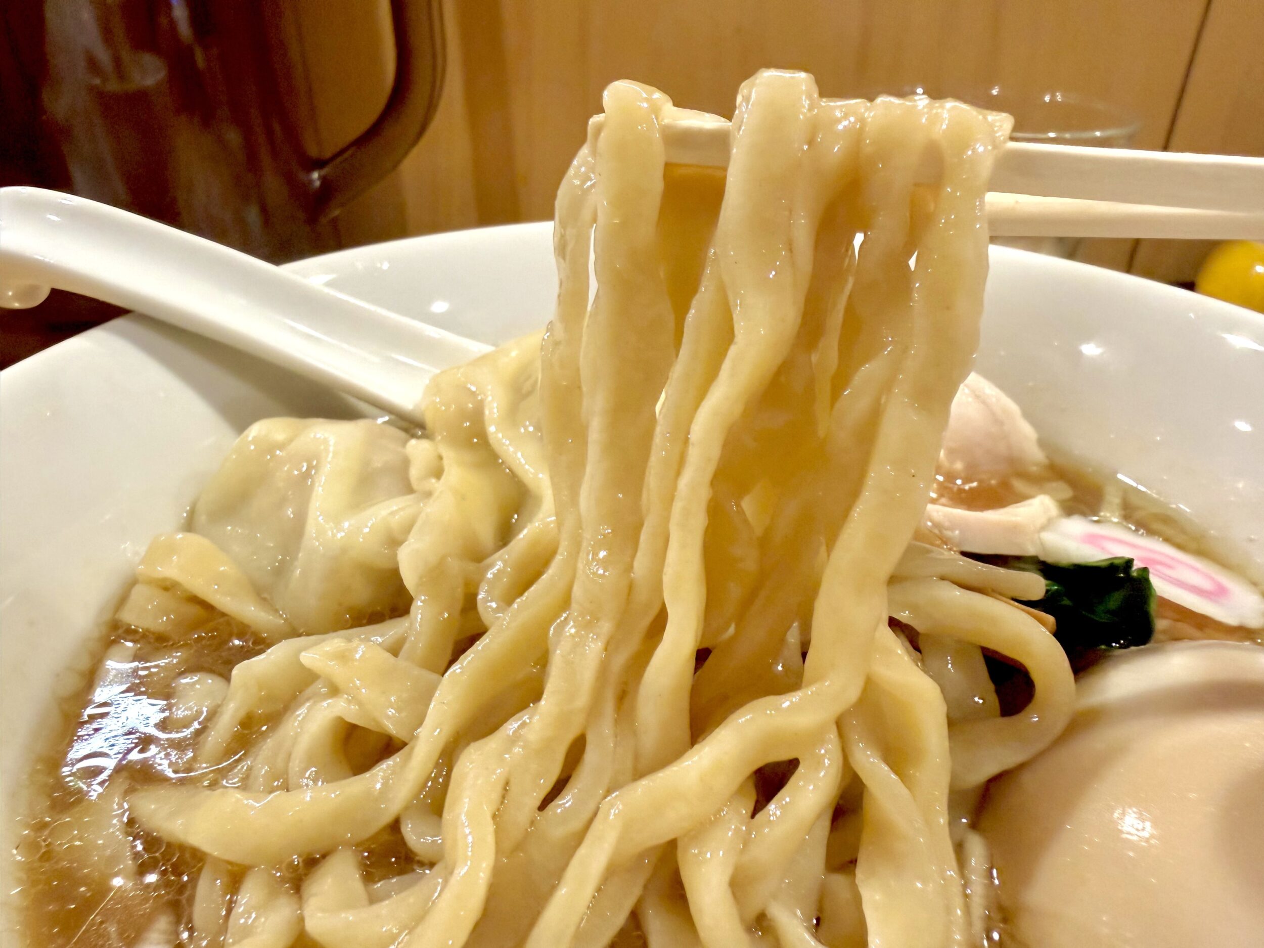 菅野製麺所の太麺