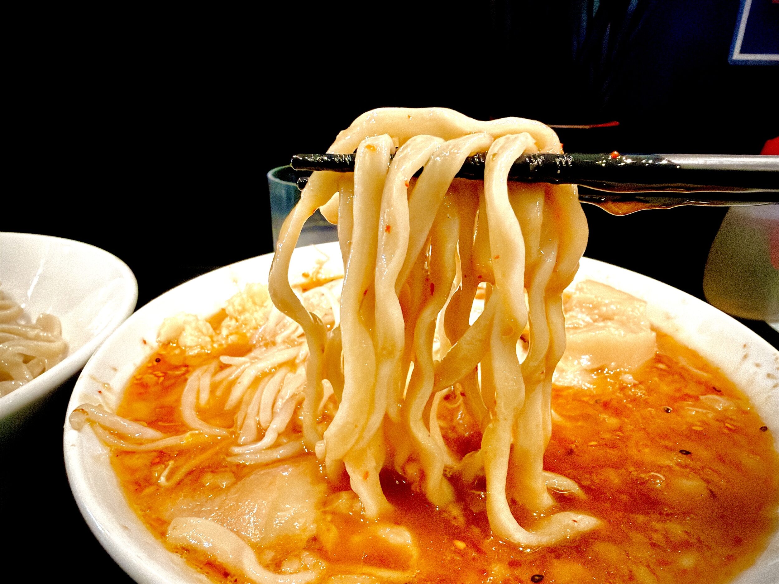 麺とつけ汁のリフトアップ