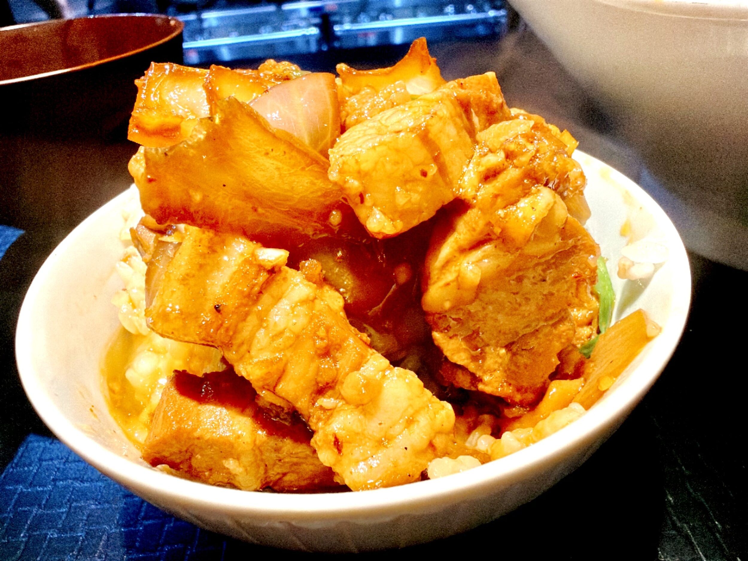 スタ満丼