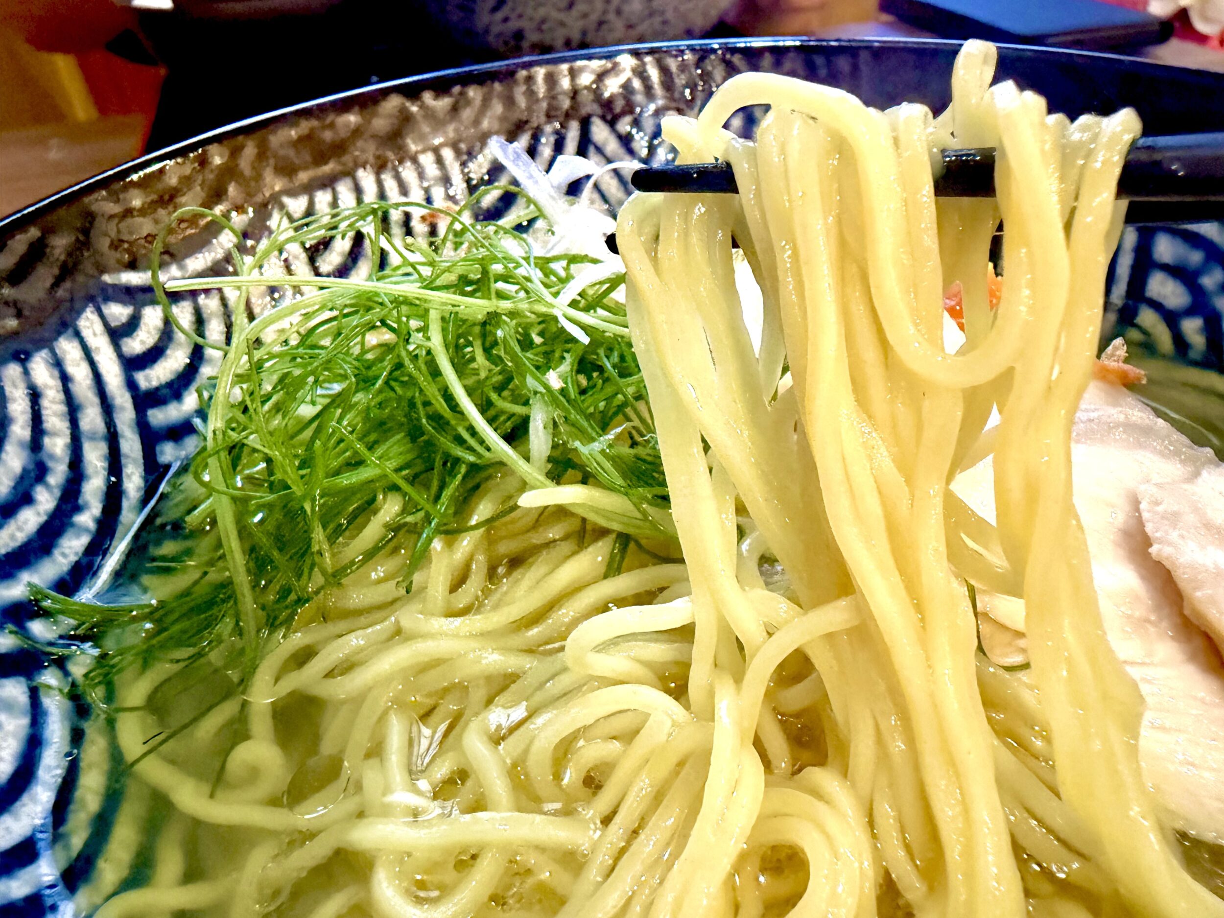 中細の麺
