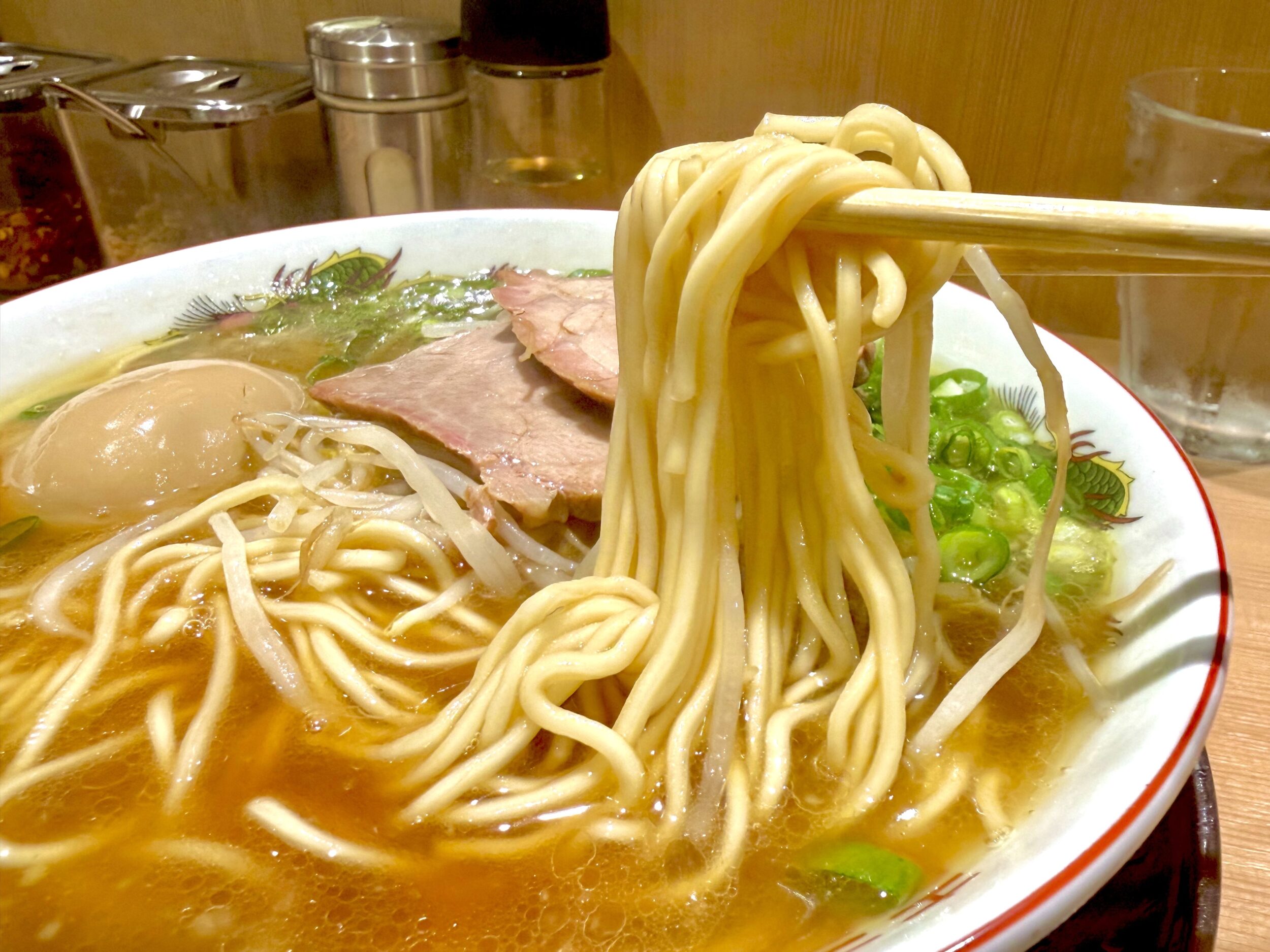 中細麺の麺リフト