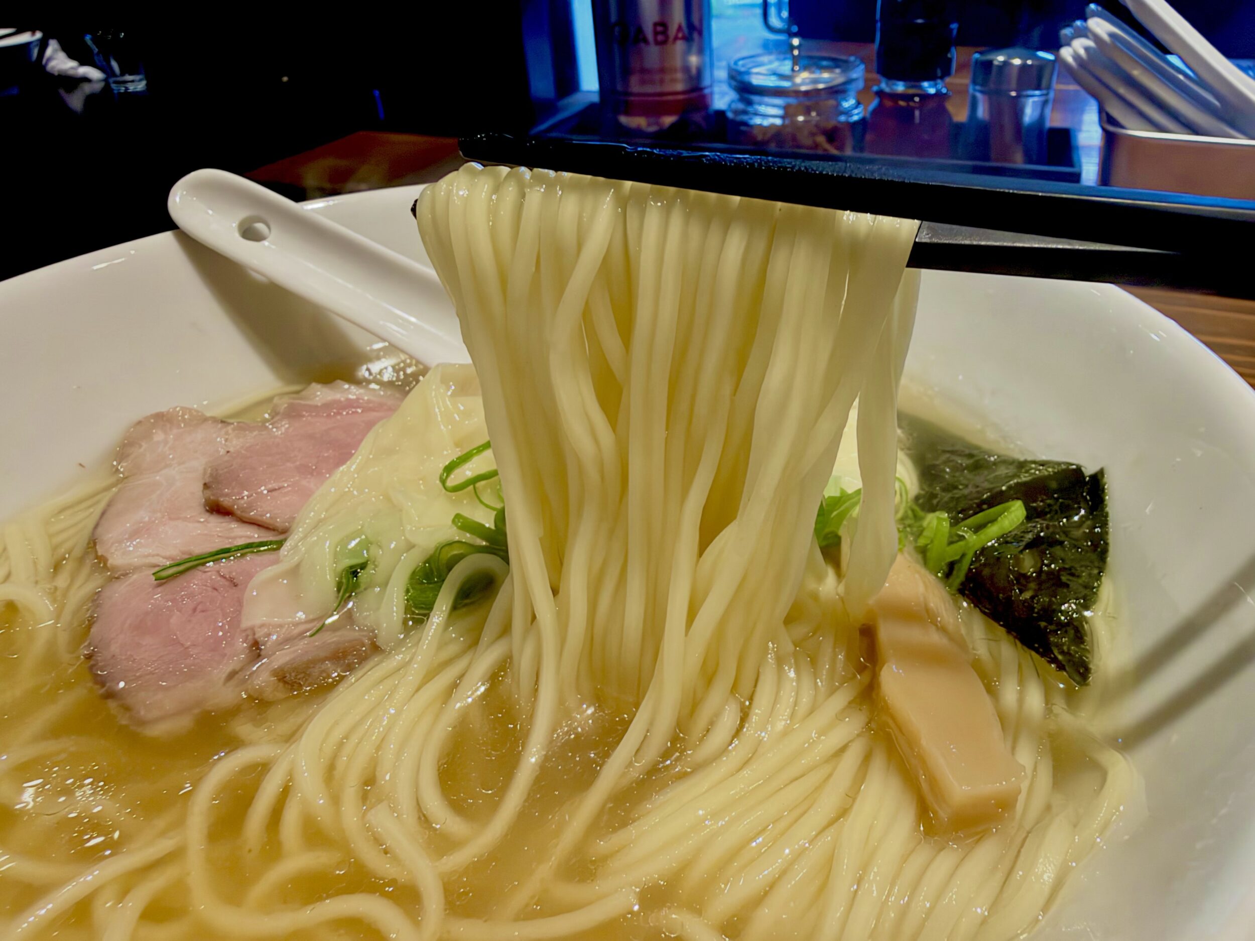 中細ストレート麺